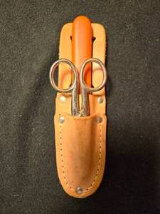 lot 215 image: Klein Tools 5187 Scissors and Cable-Splicer