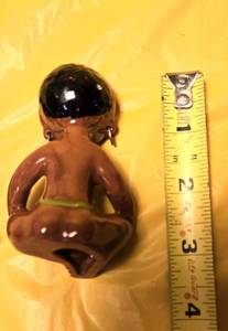 lot 99 image: Vintage Mid Century Gilner Pottery Happy Cannibal Island Hawaiian Boy