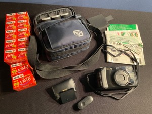 lot 134 image: Fuji Discovery 1000 Zoom Camera with Case & Film