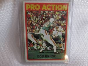 lot 25 image: 1972 Topps Bob Griese Pro Action Ca...
