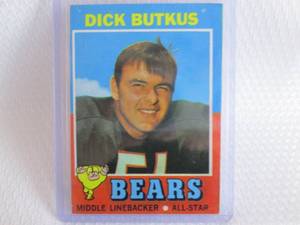lot 60 image: 1971 Topps Dick Butkus Card...