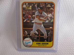 lot 100 image: 1981 Fleer Kirk Gibson Rookie Card...