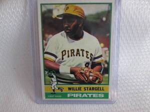 lot 109 image: 1976 Topps Willie Stargell Card...
