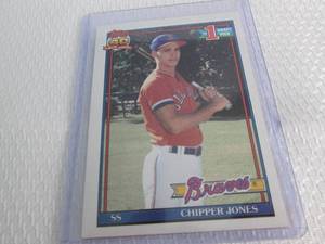 lot 139 image: 1991 Topps Chipper Jones Rookie Car...