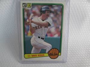 lot 140 image: 1983 Donruss Wade Boggs Rookie Card...