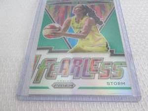 lot 176 image: 2021 Prizm Sue Bird Green Fearless ...