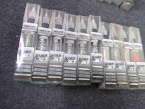 lot 271 image: 10 Scratch Fix All-In-1 Automotive ...