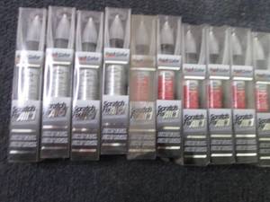 lot 272 image: 10 Scratch Fix All-In-1 Automotive ...