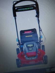 lot 293 image: Toro Recycler 21466 22-Inch 60 V Ba...