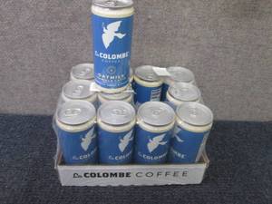 lot 323 image: La Colombe Draft Oatmilk Vanilla La...