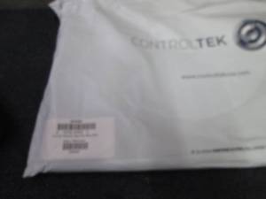 lot 463 image: 19X24 inch TripLok Security Bags...