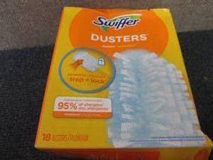 lot 468 image: Swiffer Dusters Multi-Surface Refil...