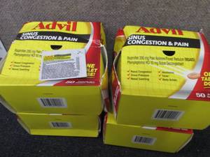 lot 472 image: 4- 50 ct Advil Sinus Congestion & P...