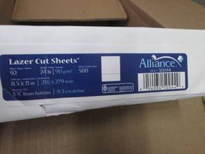 lot 475 image: 4 Reams Alliance Lazer Cut 24 lb 8....