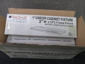 lot 528 image: Case of 4 Trace Lite UC12E120-3 8W ...