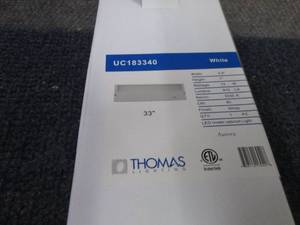 lot 534 image: Thomas Lighting Aurora 33-inch Unde...