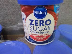 lot 571 image: 8- 15 oz Pillsbury Zero Sugar Cream...