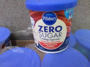 lot 573 image: 8- 15 oz Pillsbury Zero Sugar Cream...
