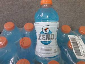 lot 580 image: 15- 28 oz Gatorade Zero Glacier Fre...