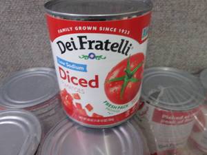lot 600 image: 12- 28 oz Dei Fratelli Low Sodium D...
