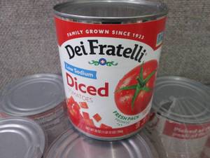 lot 604 image: 12- 28 oz Dei Fratelli Low Sodium D...