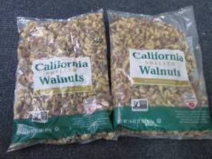 lot 618 image: 2- 16 oz Bags California Shelled Wa...