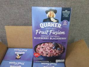 lot 641 image: 6- 6 pk Quaker Fruit Fusion Instant...