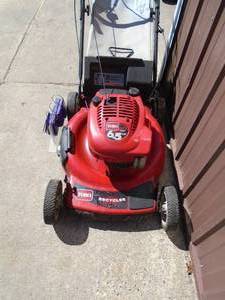 Toro G5 self propelled recylcer mower. Used condition. Tested & works. As shown.