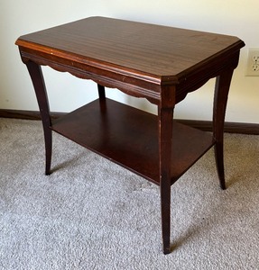 lot 59 image: Vintage Wooden Accent Table