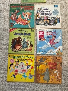 lot 85 image: Assorted Vintage Childrens Records