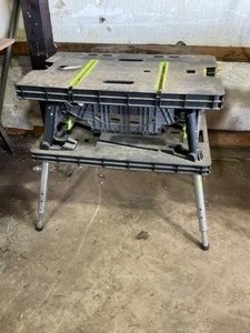 lot 9 image: KETER ADJUSTABLE WORK STATION