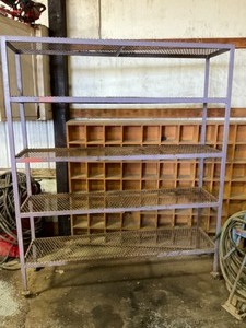 lot 15 image: STEEL RACH 5 SHELFES HOME MADE