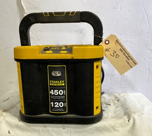 lot 30 image: Stanley 900 amp charger  compressor