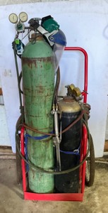 lot 139 image: Smith Acytelech Torch Set with Cart With Bent Wheel