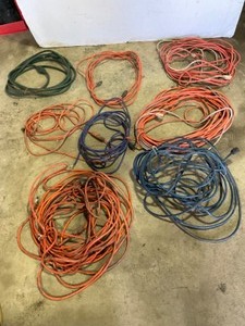 lot 140 image: Lot of 8 Different Extension Cords