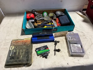 lot 196 image: Tape Measures, Chuck & Key, Rollpin