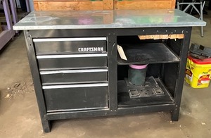 lot 70 image: Craftsman Work Station 4 drawers