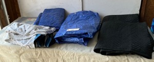 lot 289 image: Tarps & Packing Blankets, 3 Blue tarps, Packing Blanket