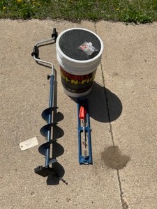 lot 320 image: Ice Fishing Items, ice auger, tip up, fishing bucket