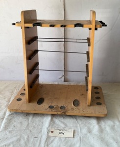 lot 324 image: Fishing rod stand