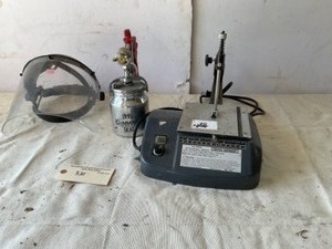 lot 331 image: Shop items, Cummins paint gun, safety shield, 12 Scroll saw