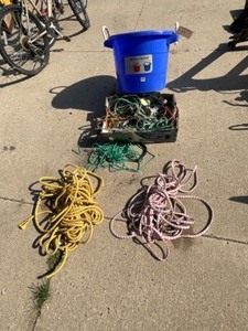 lot 348 image: Heavy Duty All-purpose tub with Rope & Strip lighting