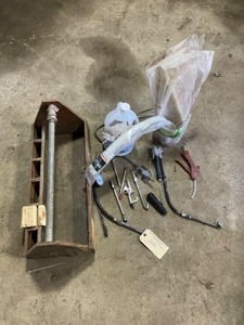 lot 213 image: Wooden box with air tools, plastic ties & misc