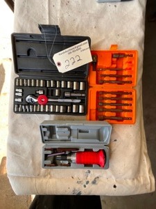 lot 222 image: 38 Socket set - Standard & Metric, Impact Screw drivr set, Nut drivers
