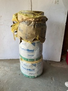 lot 270 image: Insulation Rolls
