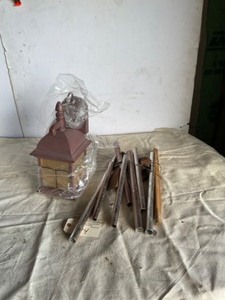 lot 394 image: Windchime, Outdoor Light