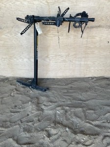 lot 685 image: Receiver Mount Bike Rack - (4 Bike)