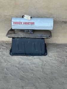 lot 706 image: Reddy Heater 35,000 BTU