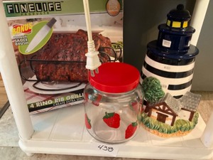 lot 438 image: 4 Ring Rib Grill, Cookie jars and shelf