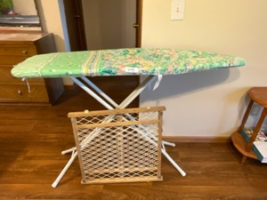 lot 498 image: Ironing board